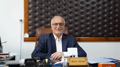 Bir nesle yol gösteren öğretmene veda: Mikail Akbulut emekliliğe uğurlandı