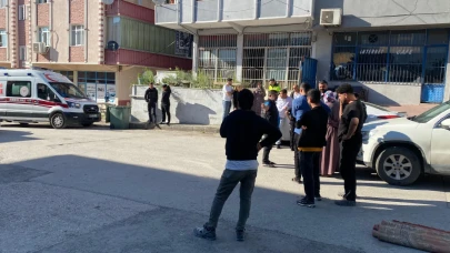 Kocaeli'de korkunç anlar: Servis aracı küçük çocuğa çarptı
