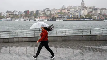 İstanbul, yağışlı havaya teslim olacak