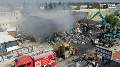 Eskişehir'de geri dönüşüm tesisinde yangın!