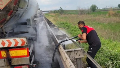 Osmaniye'de panik anları: Seyir halindeki tanker alev aldı!
