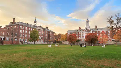 Trump'tan Filistin'e destek gösteriyle öne çıkan Harvard Üniversitesi'ne ek kesinti!