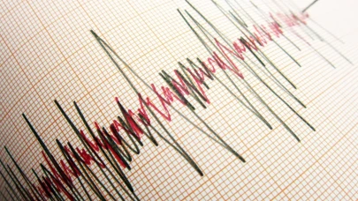 Ege Denizi'nde korkutan deprem