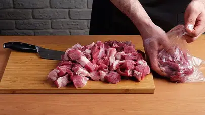 Kurban eti nasıl saklanmalı? Bu hatalar eti zehire dönüştürebilir!
