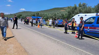 Bursa'da otomobil ile jandarma aracı çarpıştı