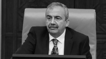 Sırrı Süreyya Önder hayatını kaybetti