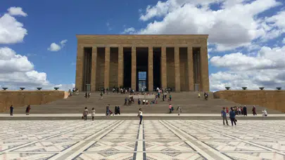 Anıtkabir 19 Mayıs’ta hangi saatlere kadar açık? İşte 19 Mayıs'ta Anıtkabir ziyaret saatleri!