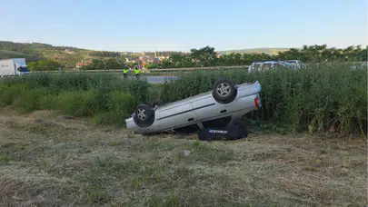 Bursa’da otomobil şarampole yuvarlandı: 5 yaralı