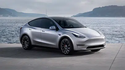 Tesla Model Y fiyatları ne kadar oldu? Tesla Haziran 2025 güncel listesi