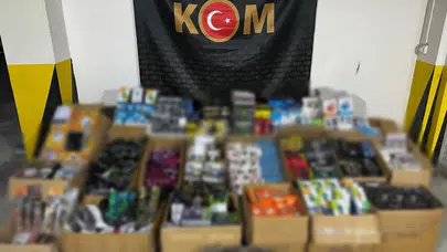 Eskişehir’de kaçak ürün operasyonu: Binlerce kaçak eşya ve bitkisel ürün ele geçirildi