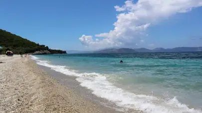 Turizm cenneti Kuşadası’nda dehşet: Denizde ceset bulundu!