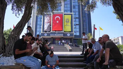 İzmir'de 2 belediyede işçiler iş bıraktı