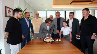 TFF, Montella'nın 51. yaşını kutladı