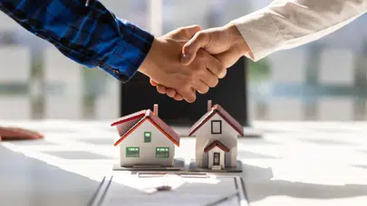 Emlak yönetimi mezunları: Büro personeli olarak görev bekliyoruz