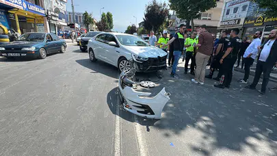Düzce’de polis motosikleti ile otomobil çarpıştı