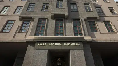 MSB: İsrail uçaklarımın hava sahamızı ihlal ettiğine yönelik bilgi doğru değildir