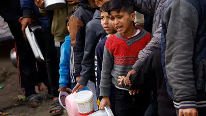 İsrail, Gazze'ye ölüm yağdırdı!