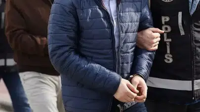 17 yaşındaki saldırgan trafiği birbirine kattı