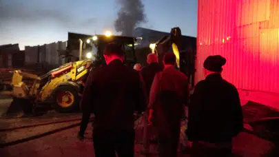 Kütahya'da tahta palet üretimi yapan atölyede yangın çıktı!