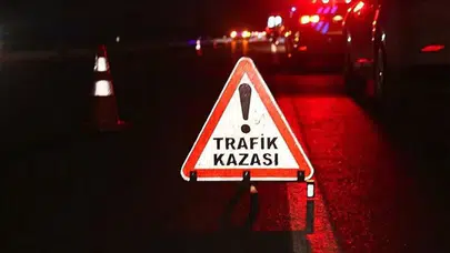 Van yolunda korkunç çarpışma! Ölü ve yaralılar var