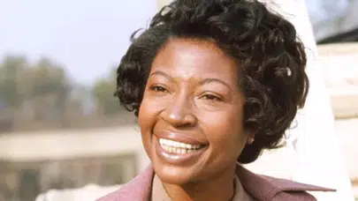 Oyuncu Lynn Hamilton hayatını kaybetti