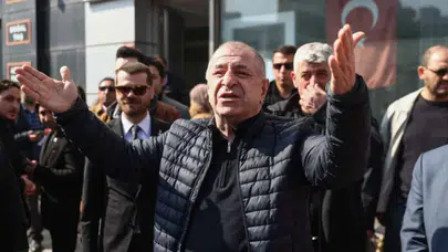 Tahliye edilen Ümit Özdağ'dan ilk açıklama