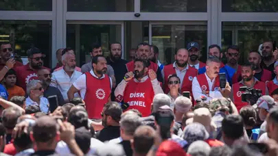İzmir'de grev sona erdi: Belediye ile DİSK anlaştı