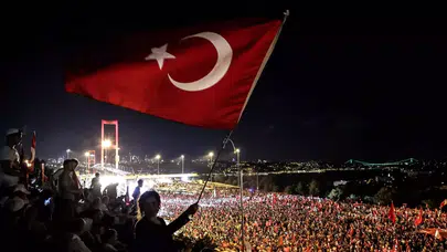 15 Temmuz 2025 resmi tatil mi? Kamu kurumları ve iş yerleri açık olacak mı?