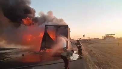 Kamyon sürücüsü canını zor kurtardı!
