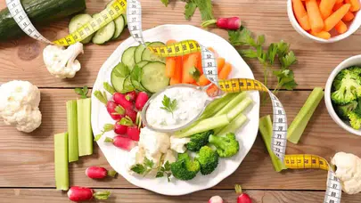 Bayramda aldığınız kiloları nasıl hızla verebilirsiniz? Uzmanından 3 günlük kurtarıcı liste