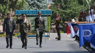 Genelkurmay Başkanı Orgeneral Gürak, Slovak mevkidaşı Zmeko'yu resmi törenle karşıladı