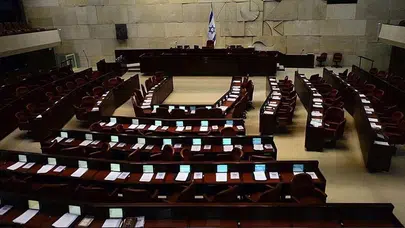 Netanyahu hükümetinde şok istifa