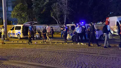 Kent meydanında dehşet: 17 yaşındaki genç bıçaklandı!