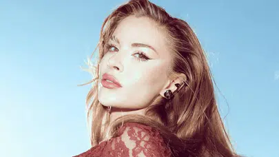 Feride Hilal Akın kimdir? Feride Hilal Akın kaç yaşında, nereli? İşte şarkıları ve müzik kariyeri