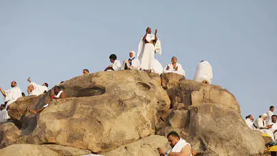 Arafat’ta 50 derece sıcaklık uyarısı! Hacı adaylarına hayati sağlık tavsiyeleri