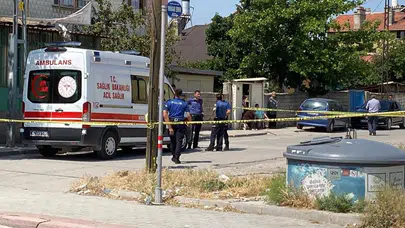 Marketten dönerken kaldırımda can verdi