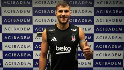 Beşiktaş'ın yeni transferi David Jurasek, sağlık kontrolünden geçti