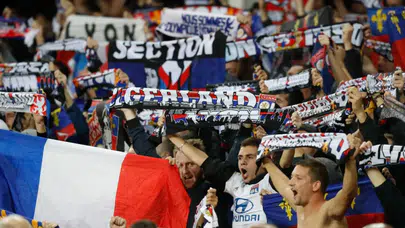 Fransa Ligue 1'de bugüne kadar hangi takımlar küme düşürüldü?