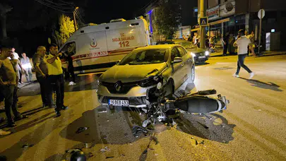 Bursa’da motosiklet otomobille çarpıştı