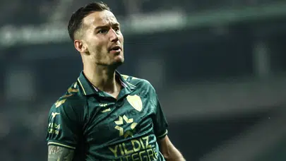 Oğulcan Çağlayan, Kocaelispor'da devam etme kararı aldı