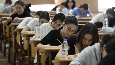 TYT sınavı saat kaçta bitiyor? YKS sınav saatleri