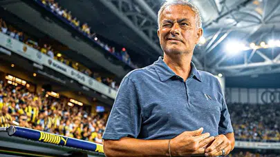 Fenerbahçe'ye dünyaca ünlü forvet bedavaya gelecek!