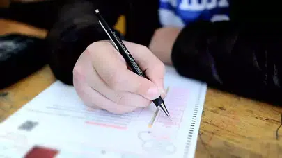 LGS'de kitapçık veriliyor mu? Milyonlarca öğrenci bu detayı merak ediyor!