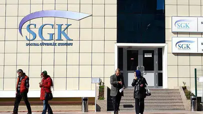 SGK’da rüşvet skandalı: Eski il müdürü ve 2 müfettiş gözaltına alındı