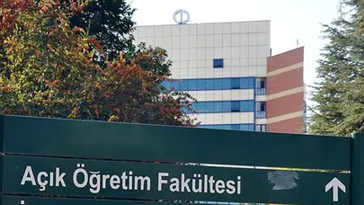 Açıköğretim İktisat ve İşletme Fakülteleri birleşti: Mevcut öğrencilere ne olacak?