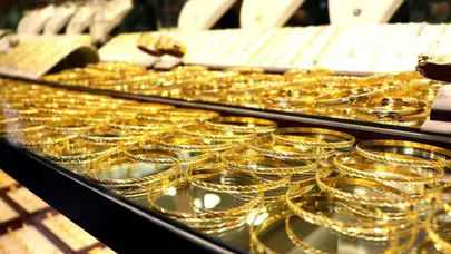 Kuyumcular Pazar günü açık mı?