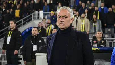 Fenerbahçe'de Jose Mourinho'nun yeni yardımcıları belli oldu