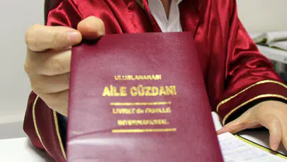 Resmi nikah vaadiyle kandırılan kadınlara tazminat yolu açıldı!