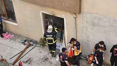 Zonguldak'ta korku dolu anlar: Apartmanda patlama oldu