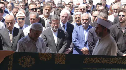 Bakan Yumaklı'nın kayınvalidesi son yolculuğuna uğurlandı!